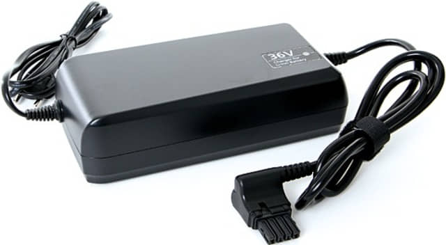 Ladegerät 36V Panasonic 0.299.7955 Motorroller.de