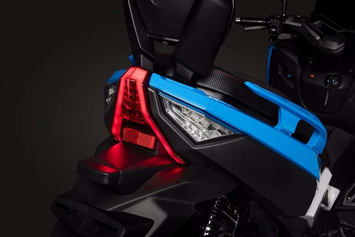 Motorroller Firejet 125 BMAX schwarz-braun Euro 5 Scooter Roller 125 ccm 4 Takt