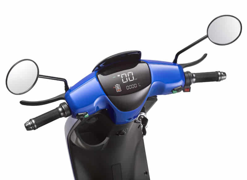 Elektroroller Scoody 45 Blu:s XT2000 Stalker schwarz 2000W 45 km/h E-Roller E-Scooter Mofa