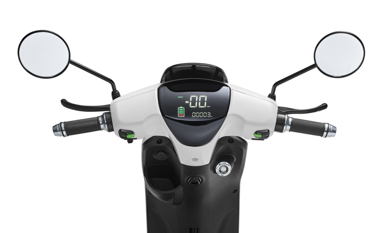 Elektroroller E2100 45 km/h weiss 2000 Watt E-Scooter E-Roller Mokick