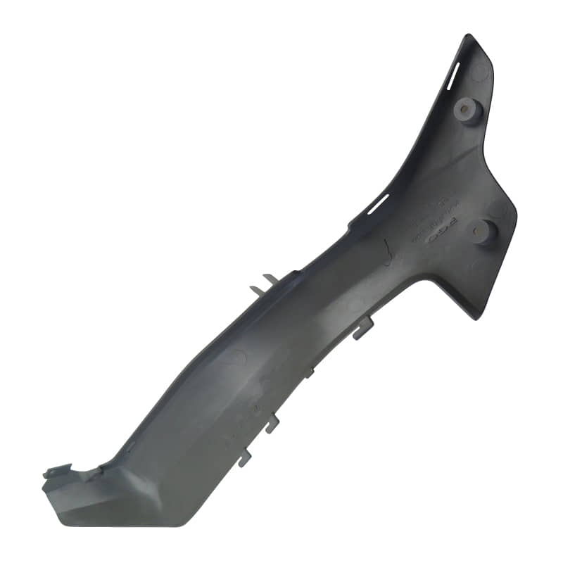 PGO Seitenverkleidung rechts mitte eissilber G-Max 125 M262D0107L0 Motorroller.de Seitendeckel Seitenabdeckung Seitenleiste Seiten-Verkleidung Mokick