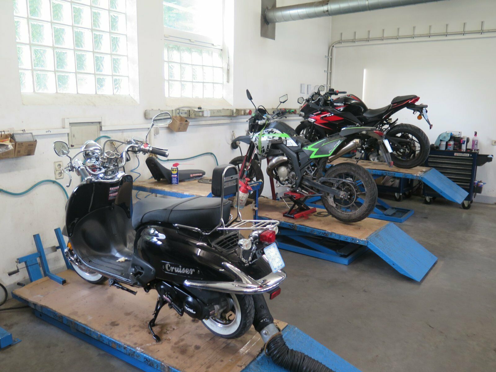 Abholung / Bringen Kostenvoranschlag Service Motorroller Elektroroller Schaltmoped E-Scooter